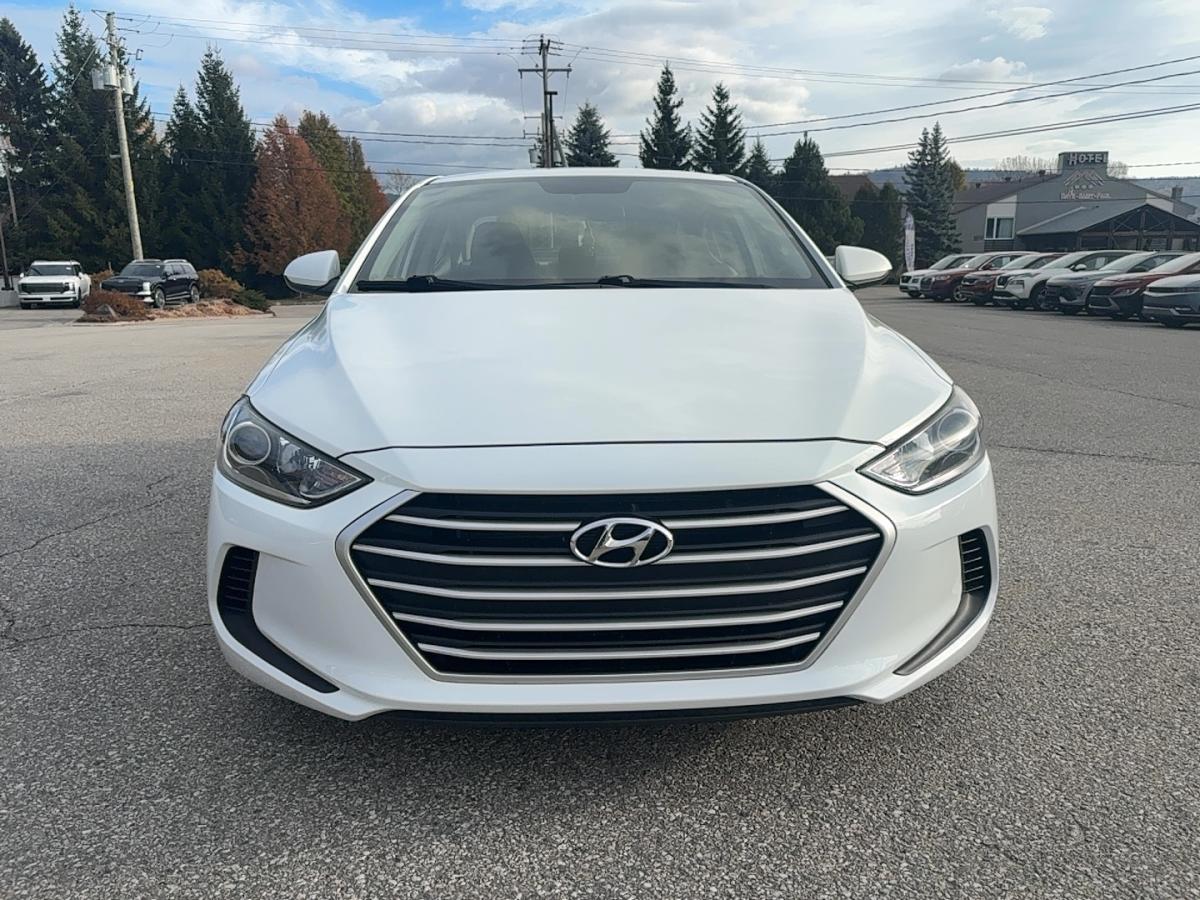 2017 Hyundai Elantra - Image 2