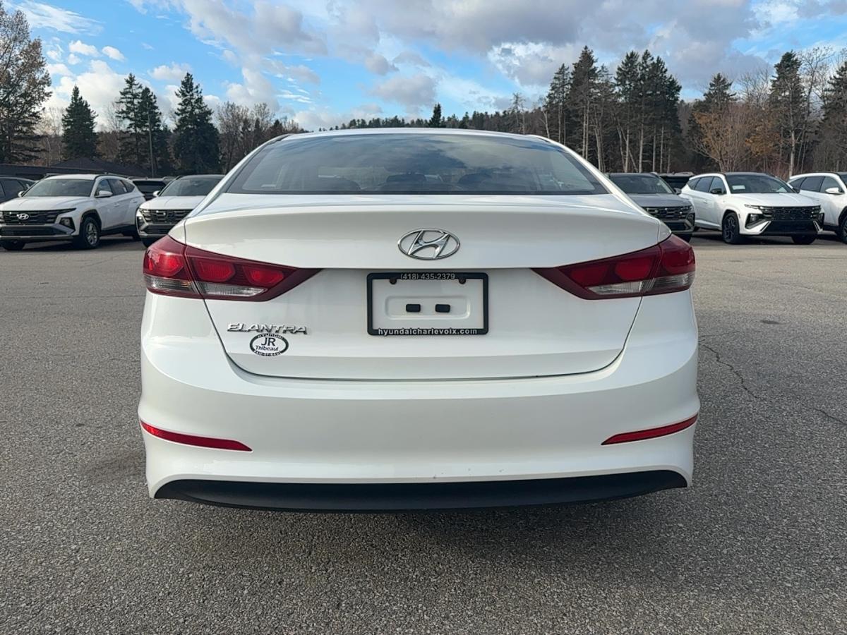 2017 Hyundai Elantra - Image 3