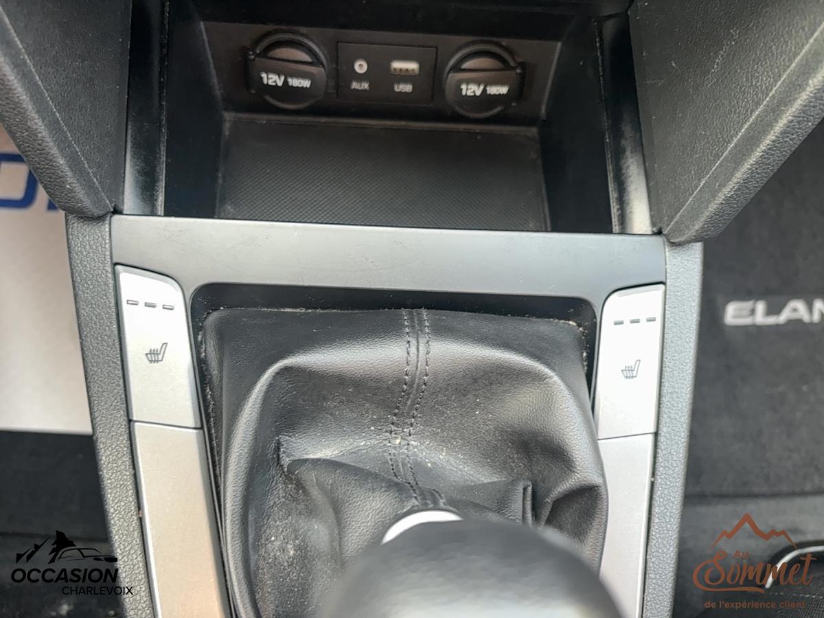 2017 Hyundai Elantra - Image 13
