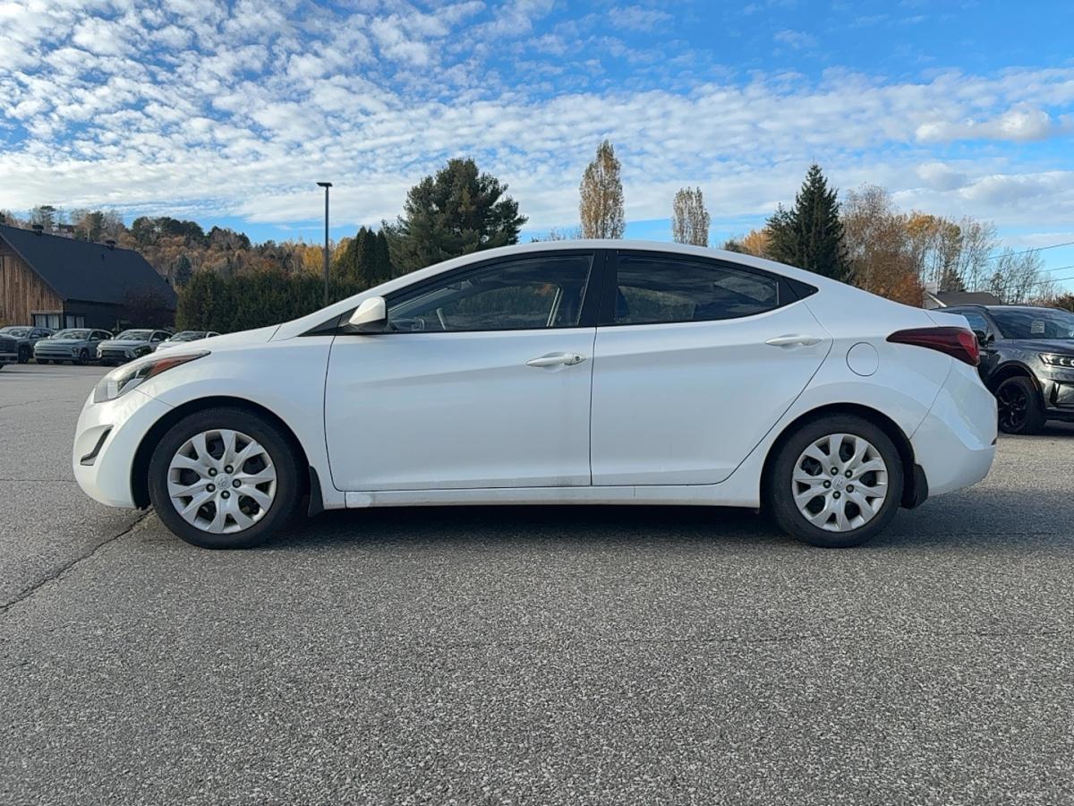 2015 Hyundai Elantra - Image 4