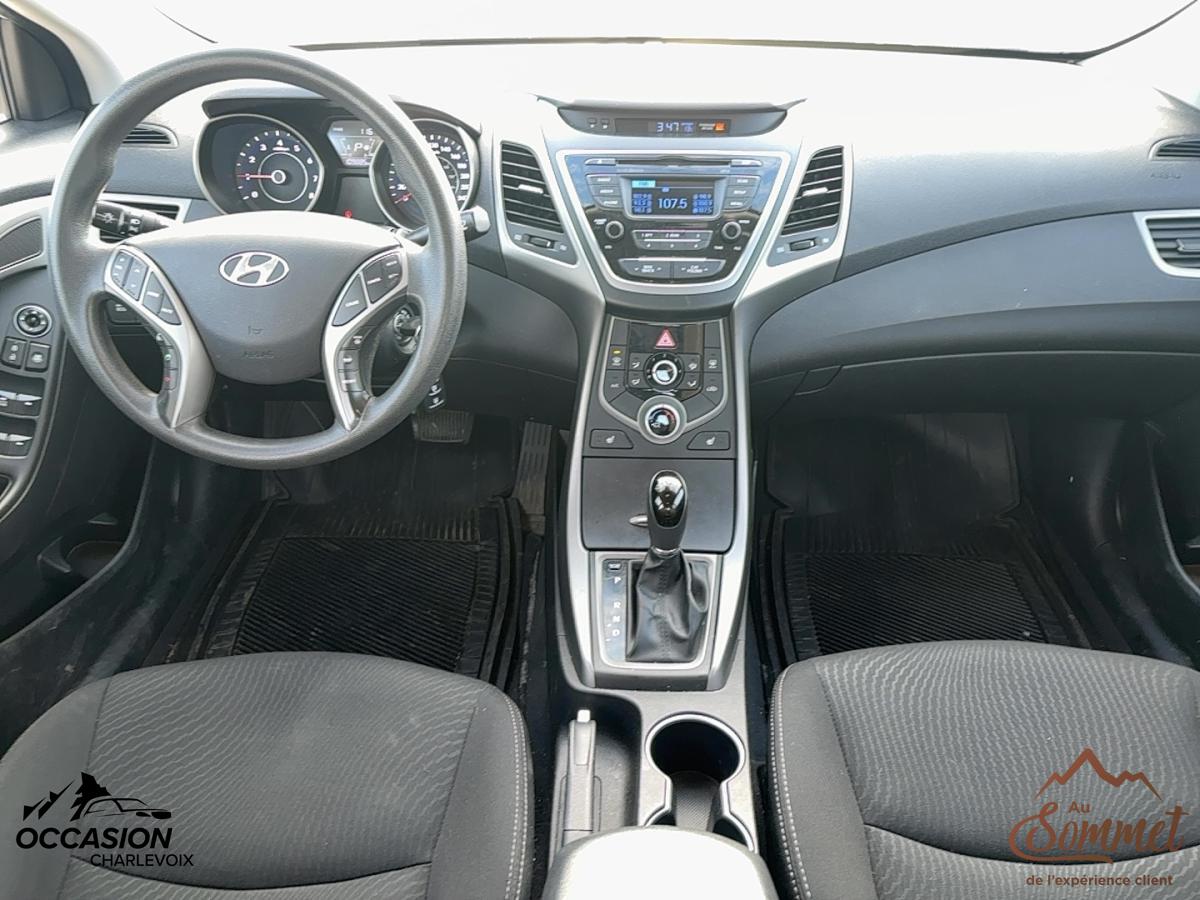 2015 Hyundai Elantra - Image 6