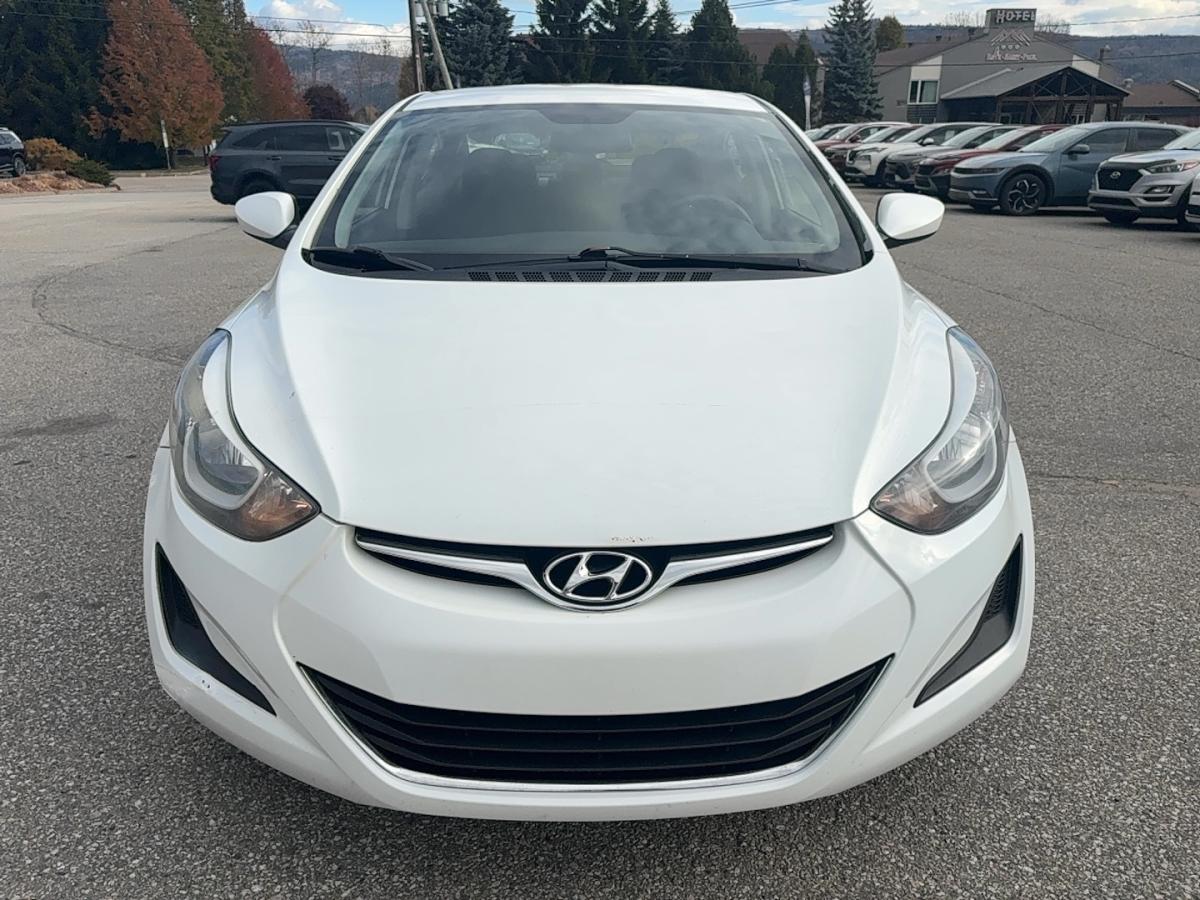 2015 Hyundai Elantra - Image 8