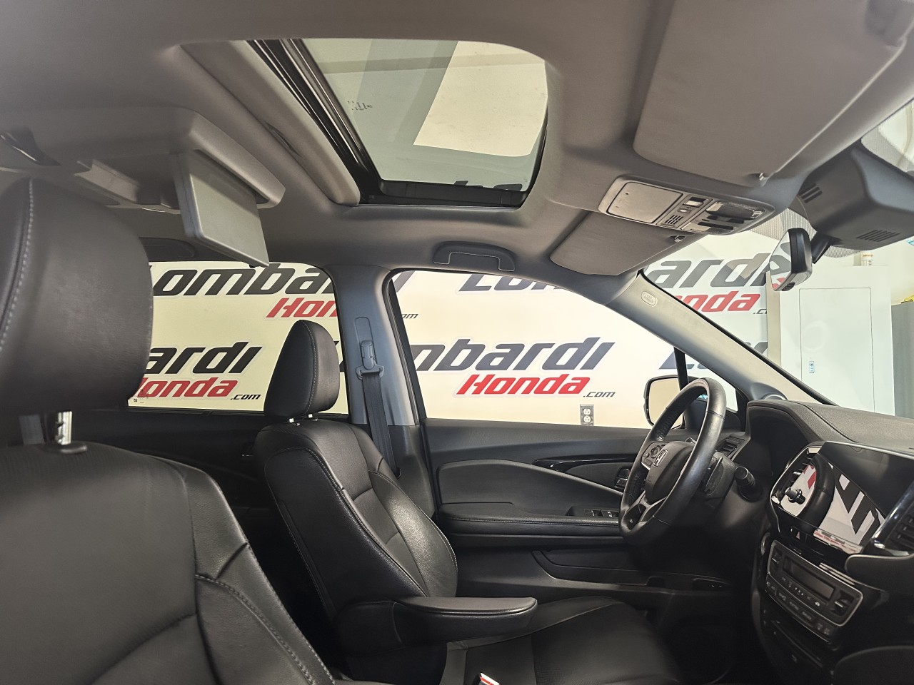 2022 Honda Pilot - Image 28