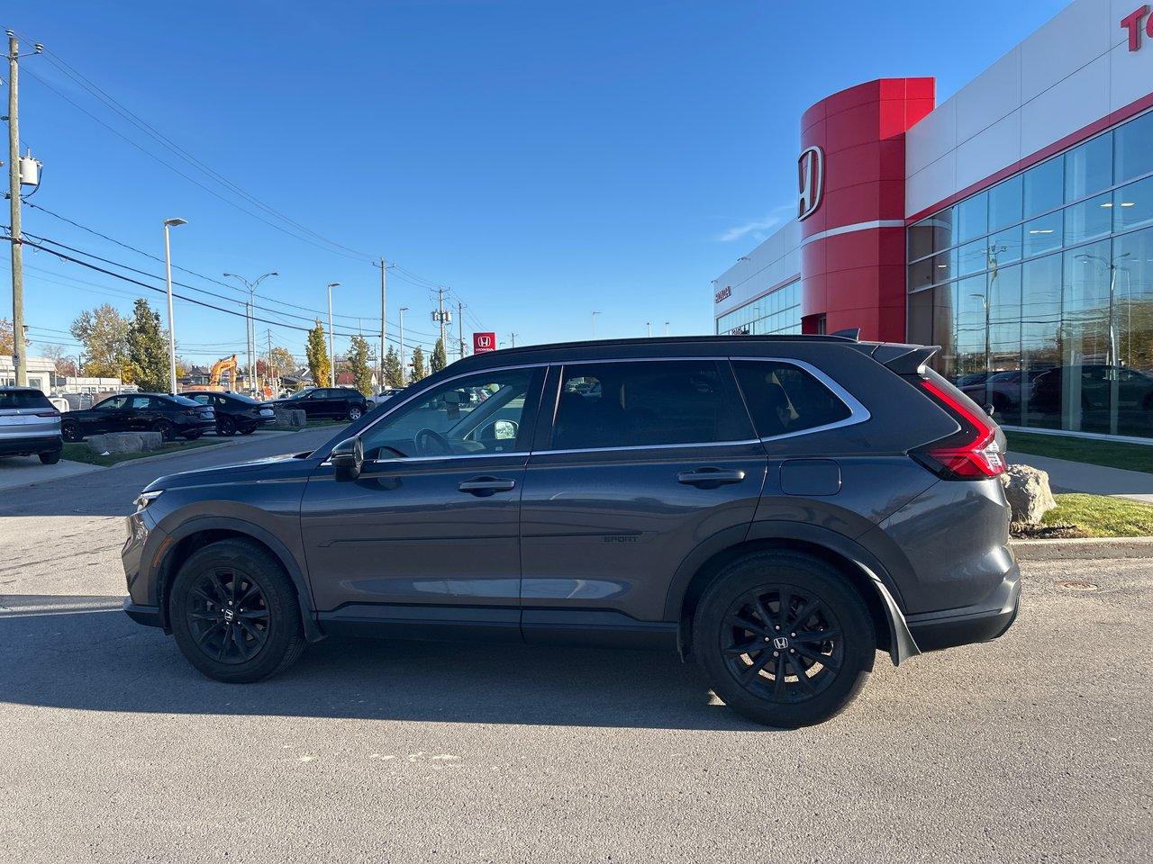 2023 Honda CR-V - Image 3
