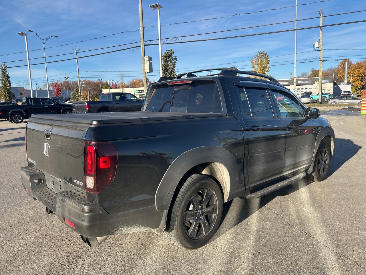 2017 Honda Ridgeline - Image 6
