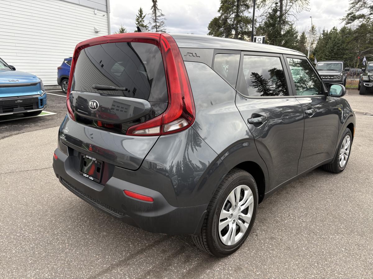 2021 Kia Soul - Image 11