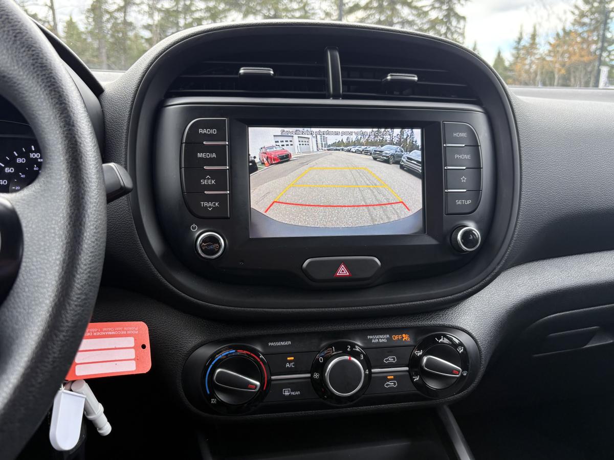 2021 Kia Soul - Image 18