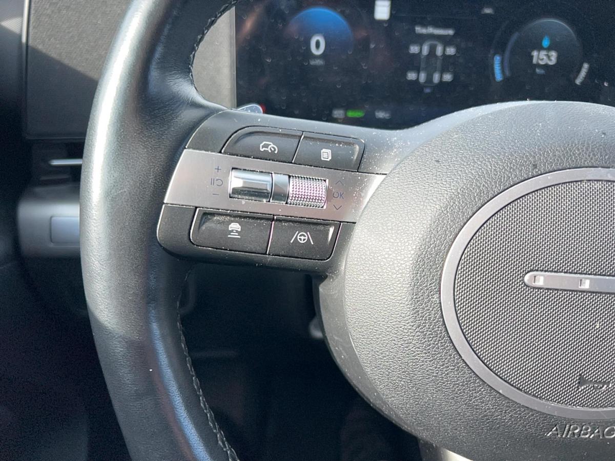 2025 Hyundai Kona Electric - Image 9
