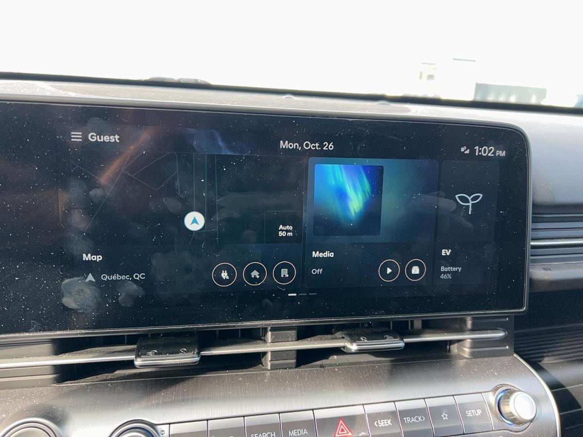 2025 Hyundai Kona Electric - Image 13