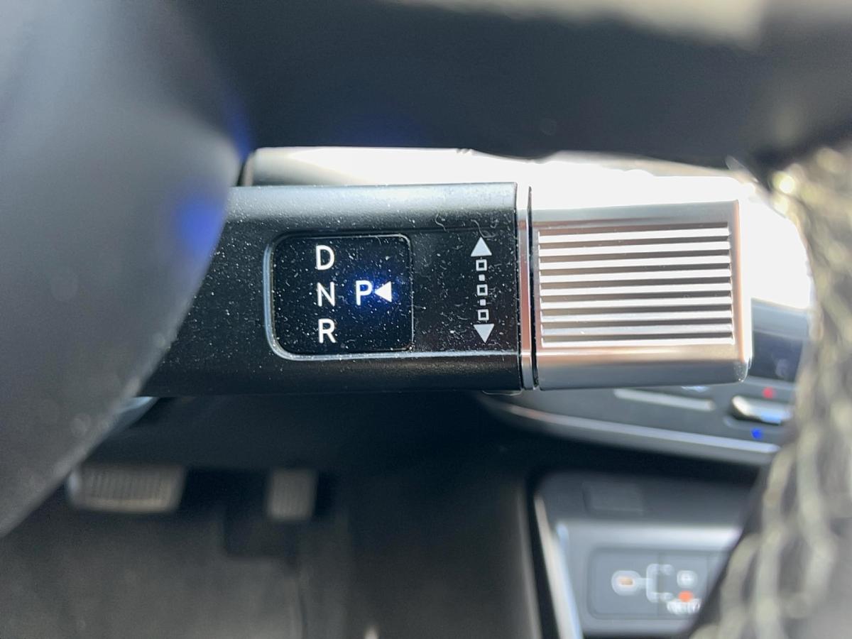 2025 Hyundai Kona Electric - Image 14