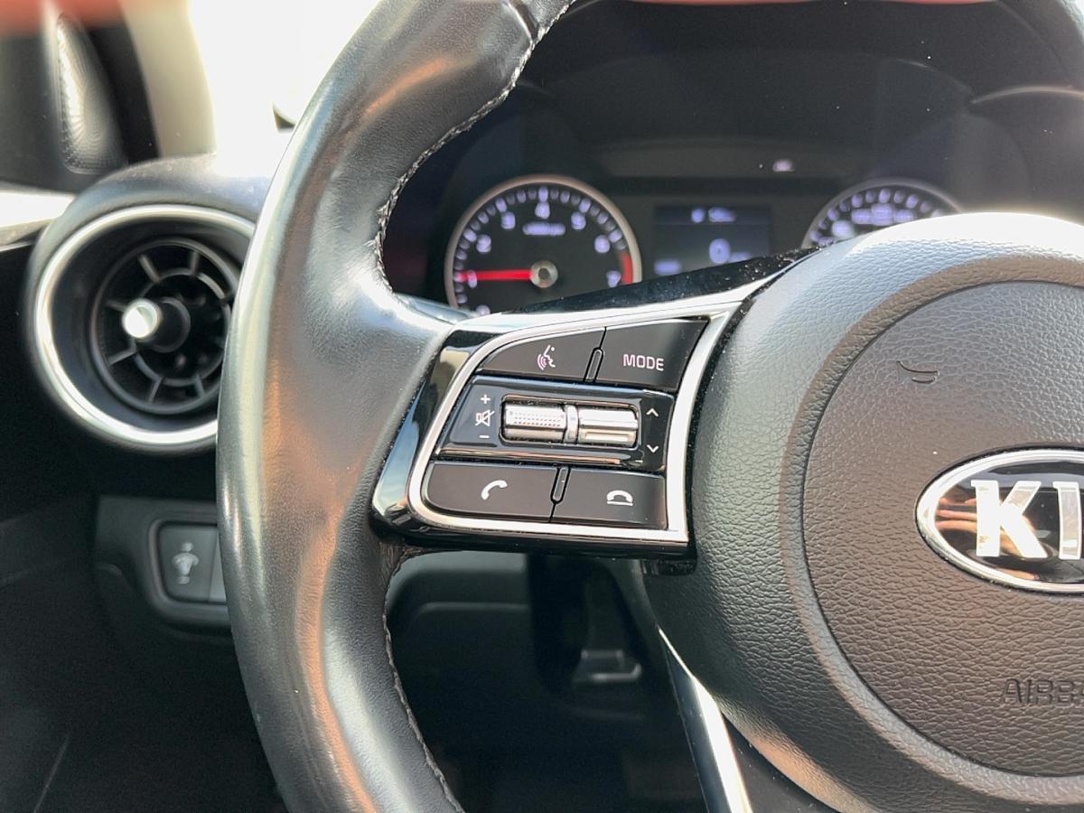2021 Kia Forte - Image 9