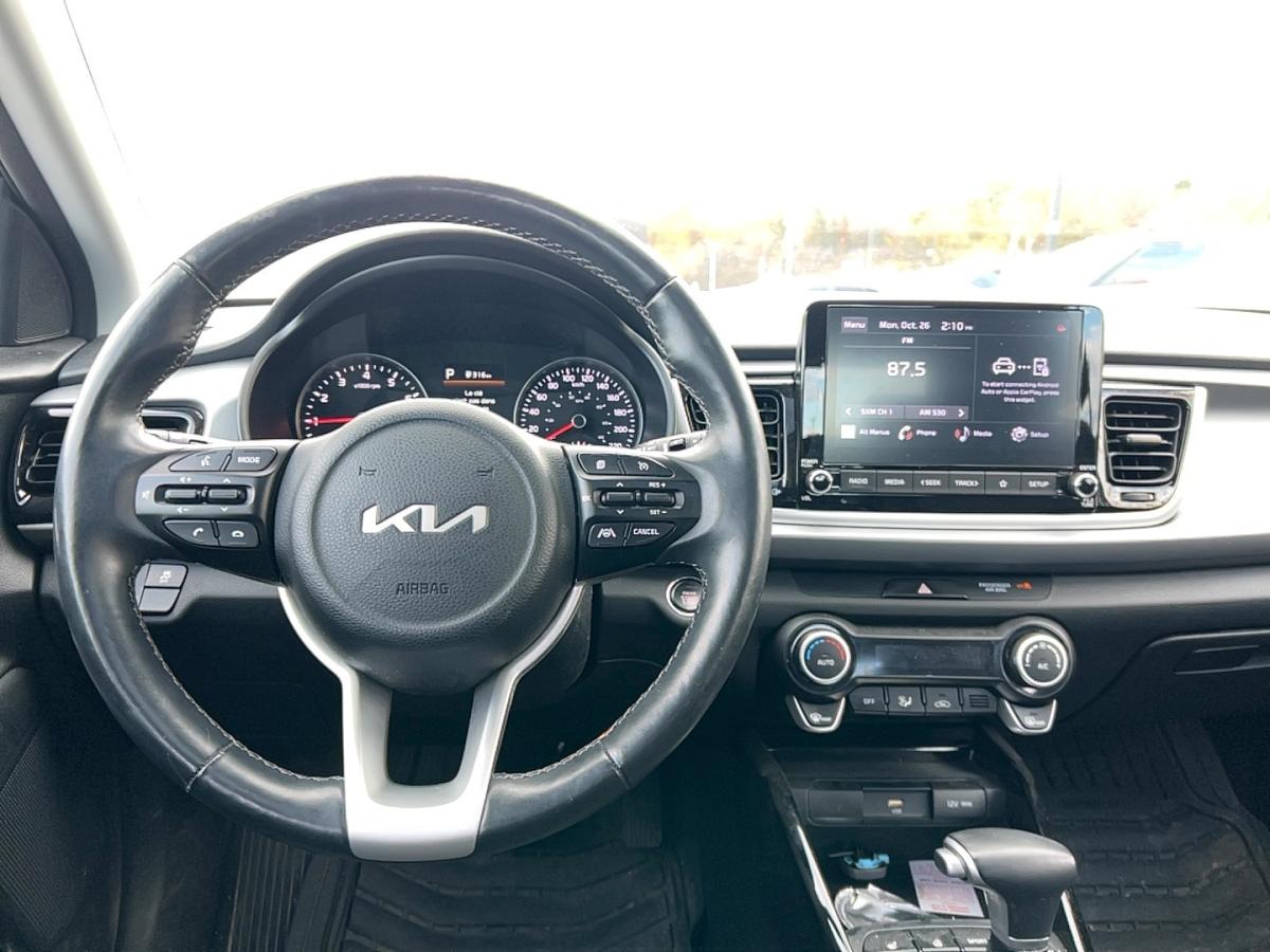 2023 Kia Rio5 - Image 3
