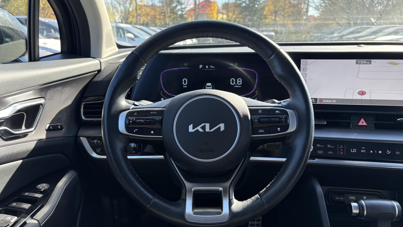 2025 Kia Sportage - Image 8