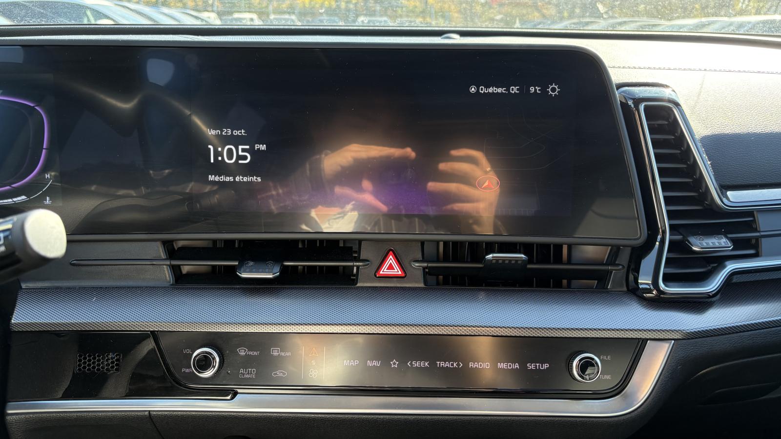 2025 Kia Sportage - Image 23
