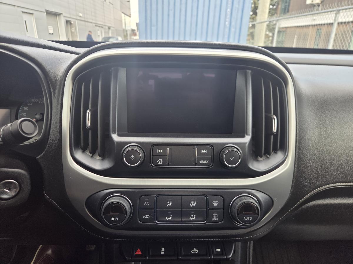 2022 GMC Canyon - Image 19