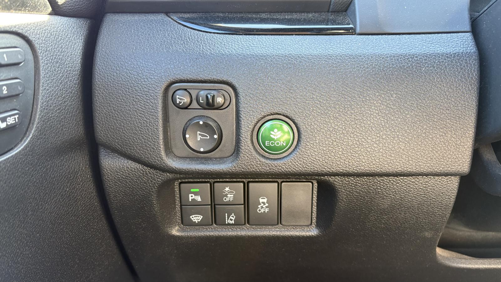 2024 Honda Passport - Image 16