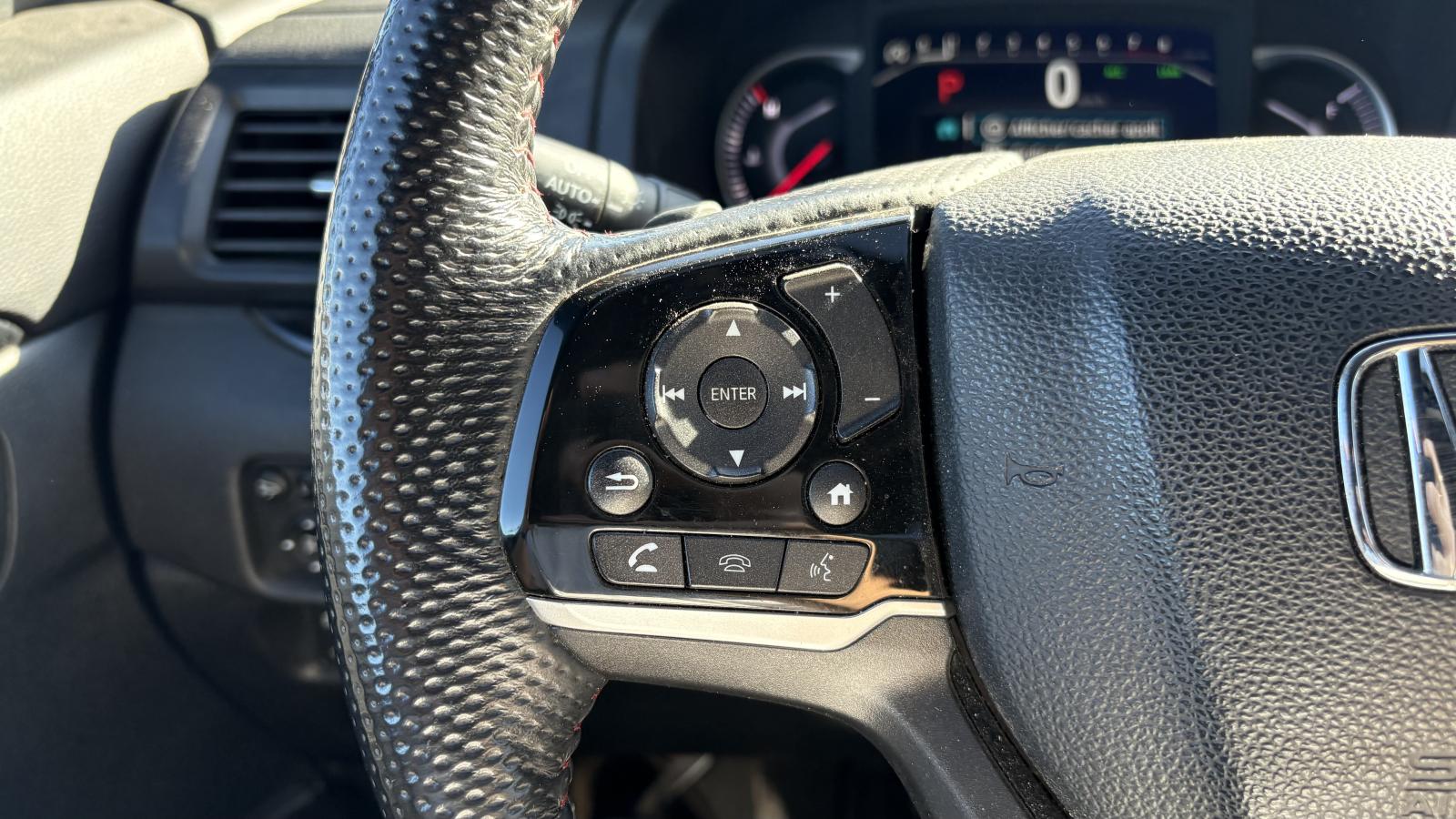 2024 Honda Passport - Image 18