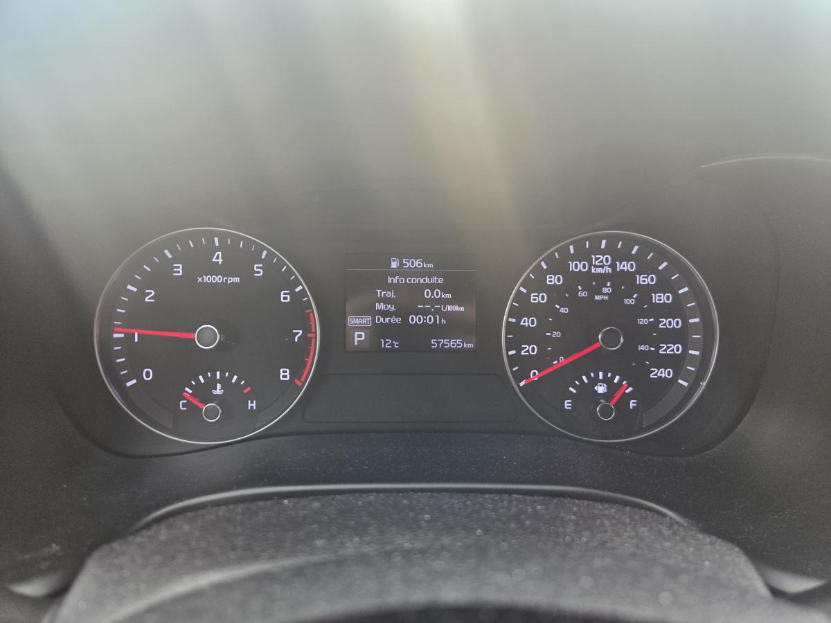 2020 Kia Forte - Image 14