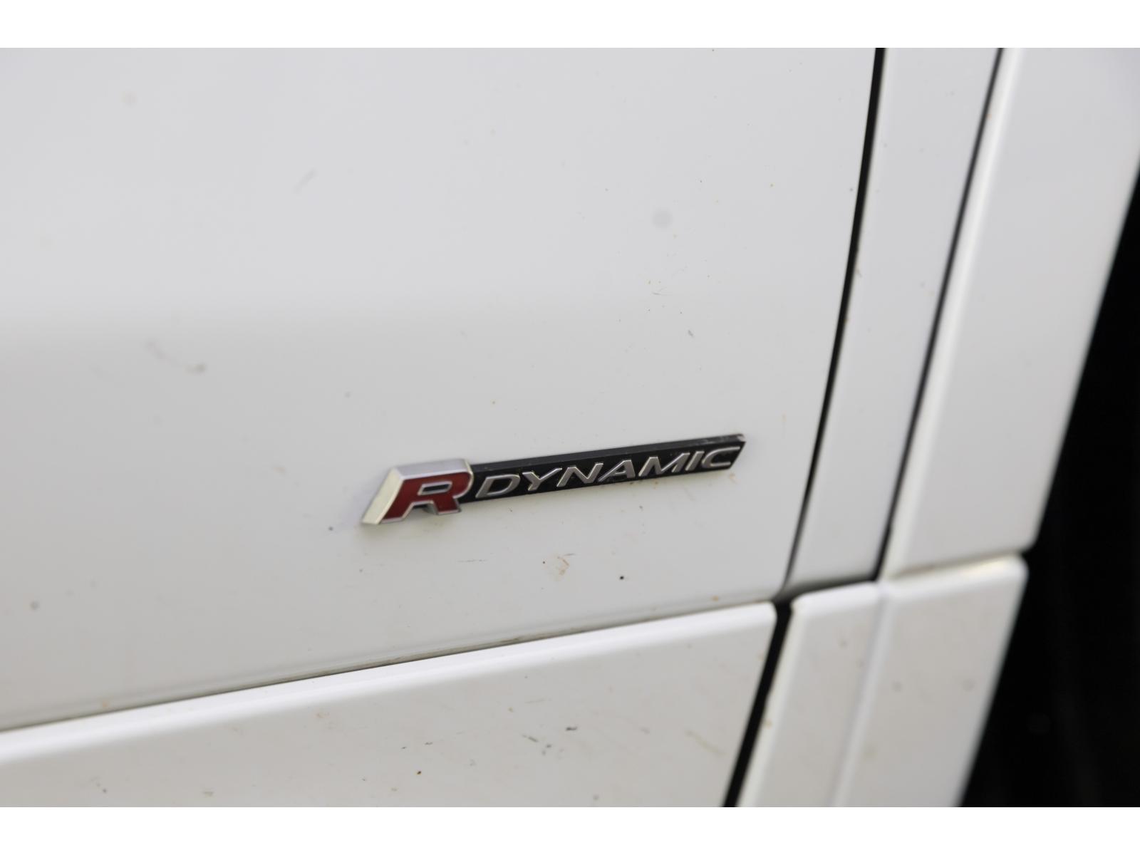 2021 Land Rover Discovery Sport - Image 9