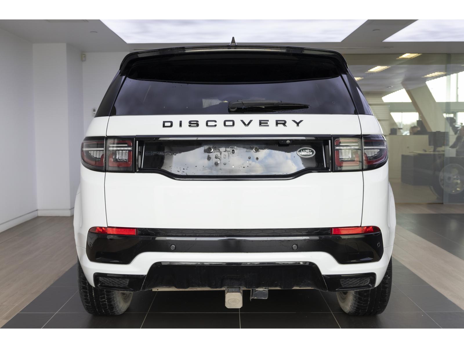 2021 Land Rover Discovery Sport - Image 13
